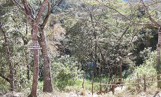 Cachoeira Véu de Noiva, em São Tomé das Letras